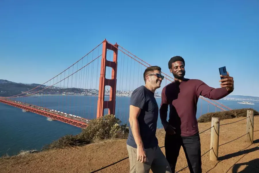 Taking selfies at the Golden Gate Bridge
